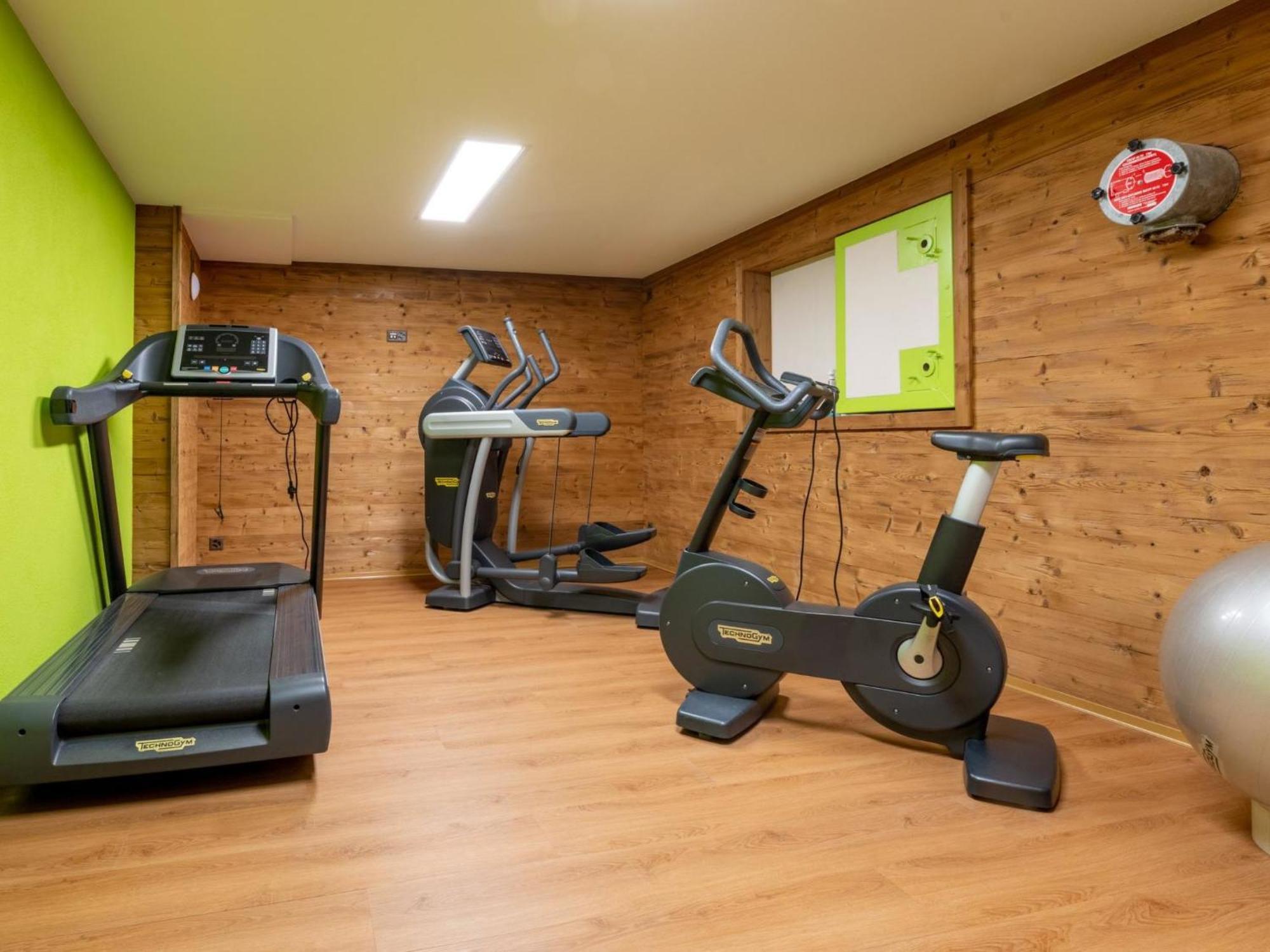 Apartment Haus Alpenrose By Interhome Saas-Almagell Εξωτερικό φωτογραφία